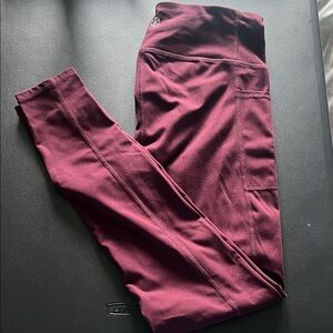GAIAM Women's Burgundy Leggings with Side Pocket